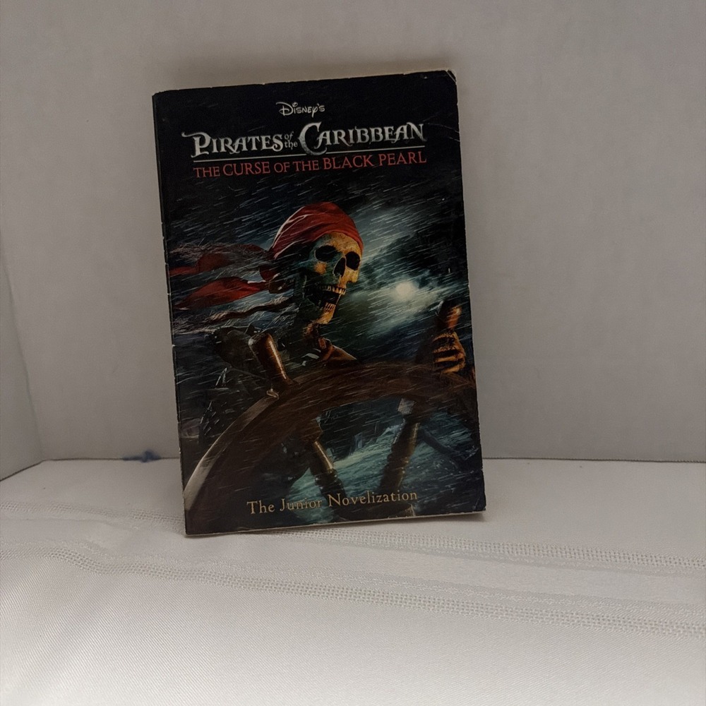 Pirates of the Caribbean Curse of the Black Pearl Junior Novelization Disney